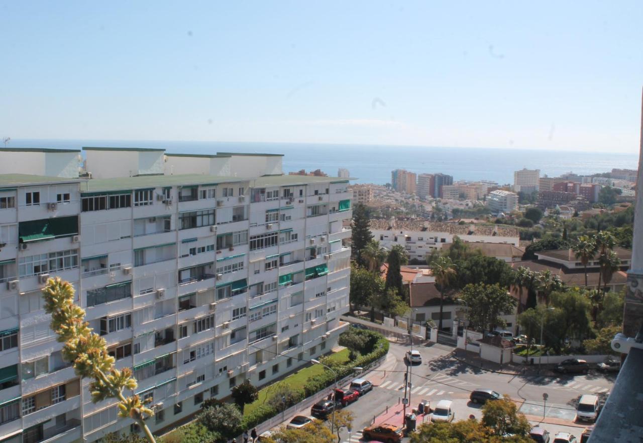 Coty'S Beach, Habitaciones En Casa Compartida Benalmádena Exteriör bild